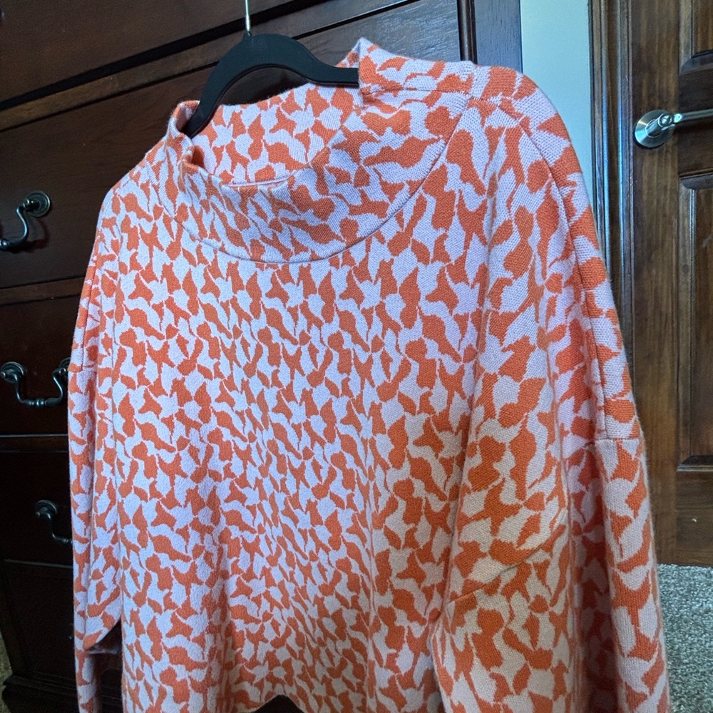 Maeve Coral and Cream Knit Pullover so cute